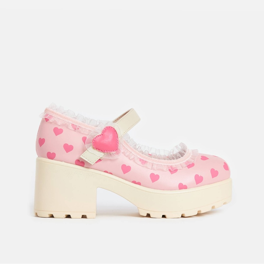 Melanie Martinez Koi Sweetheart Mary Janes Size 6 UK/8 US SOLD OUT everywhere!